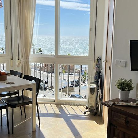 טורוקס Love Nest By The Sea Wake Up With Ocean Views In Every Room Ruselo R408 מראה חיצוני תמונה