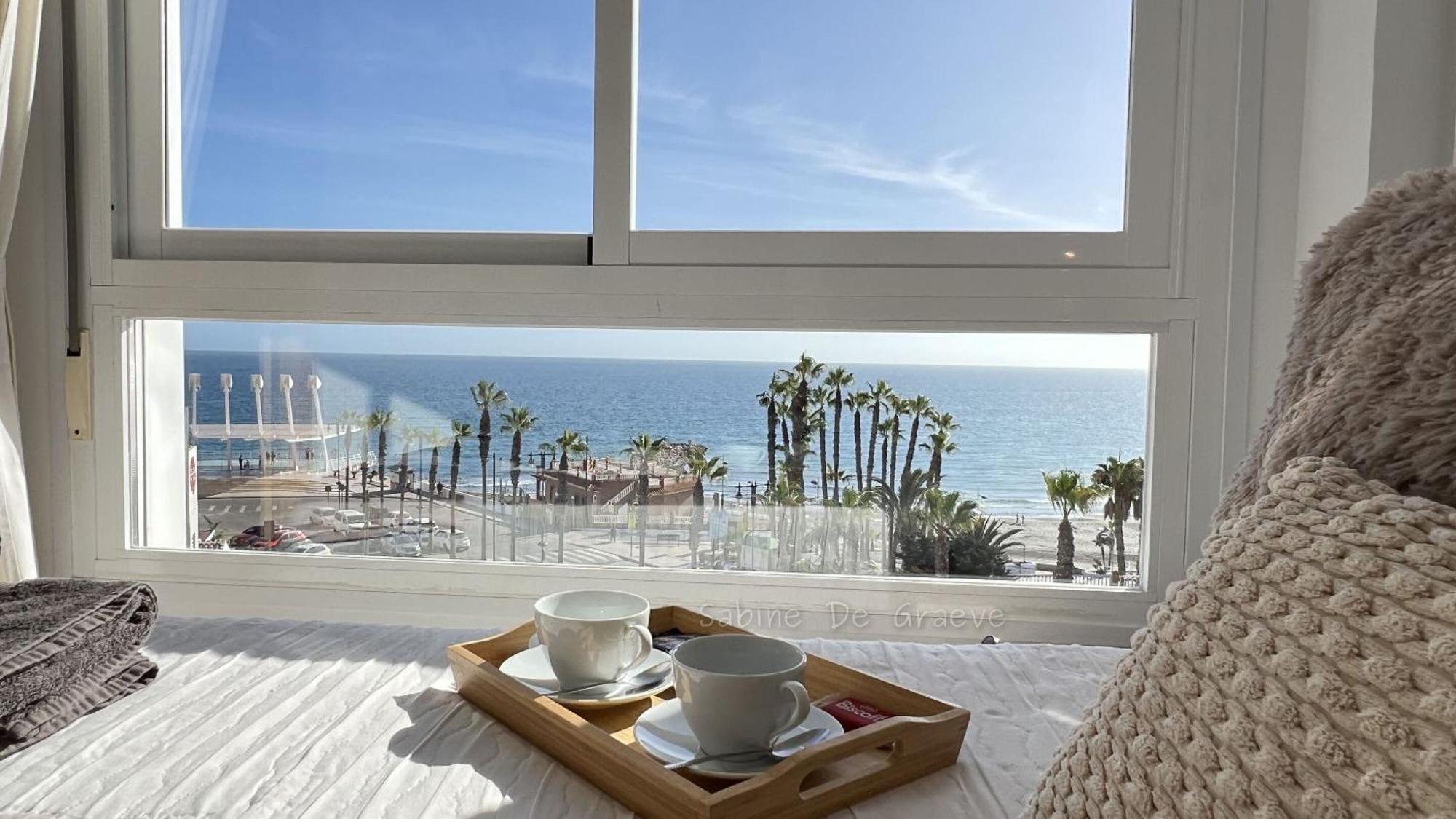 טורוקס Love Nest By The Sea Wake Up With Ocean Views In Every Room Ruselo R408 מראה חיצוני תמונה